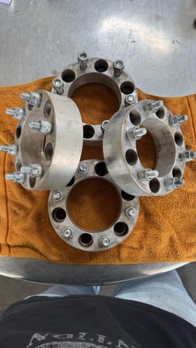 wheel spacers ដុំលៀន