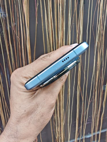 Xiaomi 14 Ultra 12g/256g_CH(វៃដូរបាន)👉$375