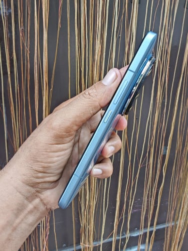 Xiaomi 14 Ultra 12g/256g_CH(វៃដូរបាន)👉$375