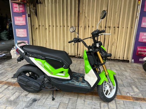 Zoomer X 2017