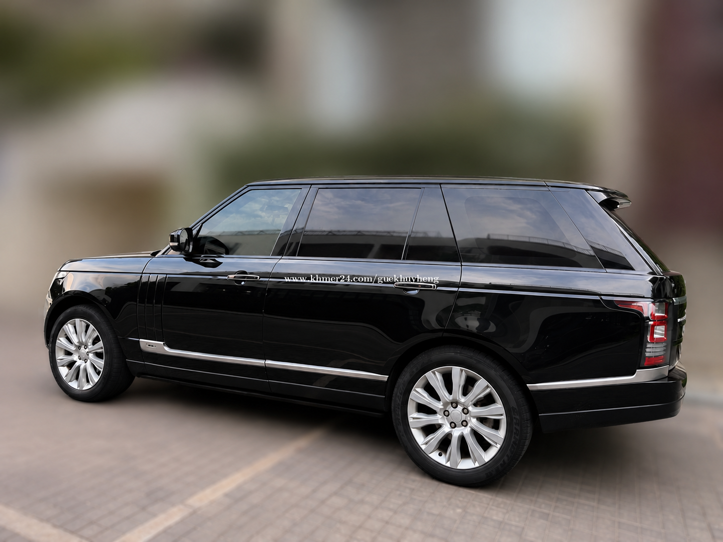 Range Rover Long Wheel Base 2015 ម្ចាស់ដើមជិះផ្ទាល price $56000.00 in ...