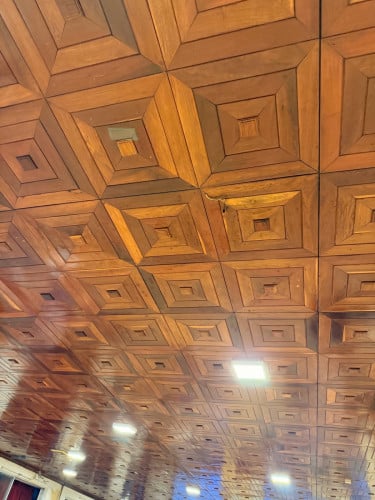 ពិដានដំបូលឈេីបេង