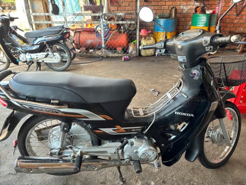 អត់ហុយអត់ងឺ