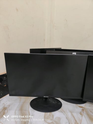 ម៉ូនីទ័រមួយទឹកលក់ធូៗ