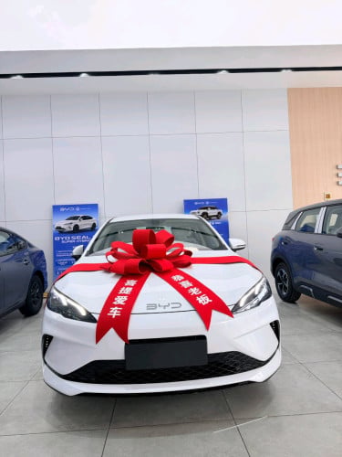 $19,600 (មានគ្រប់ពណ៍បងប្អូន) មានស្តុកស្រាប់ទិញភ្លាមបានភ្លាមថ្មីខ្លាញ់គោ