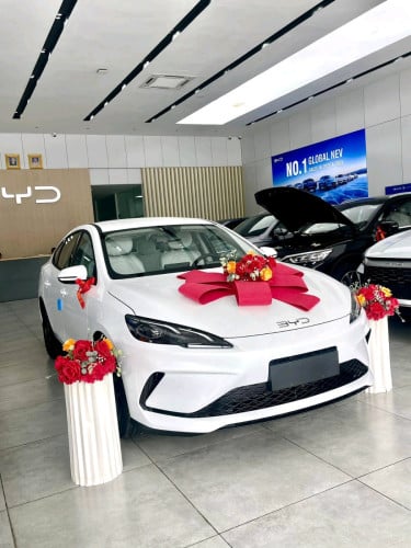 $19,600 (មានគ្រប់ពណ៍បងប្អូន) មានស្តុកស្រាប់ទិញភ្លាមបានភ្លាមថ្មីខ្លាញ់គោ