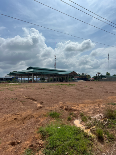 ដីភូមិអង្រ្គង គងពិសី កំពង់ស្ពឺ(ផ្លូវជាតិលេខ3)លក់ម៉ៅ