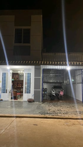 ផ្ទះលក់នៅក្នុងបុរីពិភពថ្មីកំបូល3
