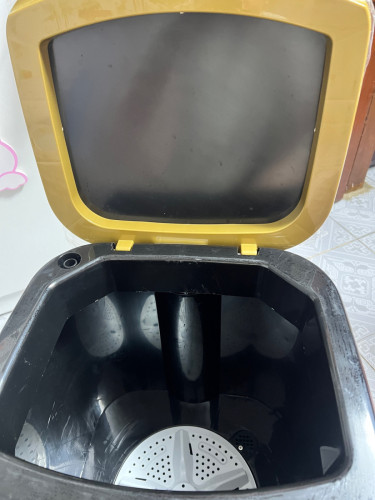 ម៉ាសុីនបោកខោអាវខ្នាតតូច 7kg ប្រើបាន 3-4ដង លក់វិញ 30$ ទីតាំង អូឡាំពិច