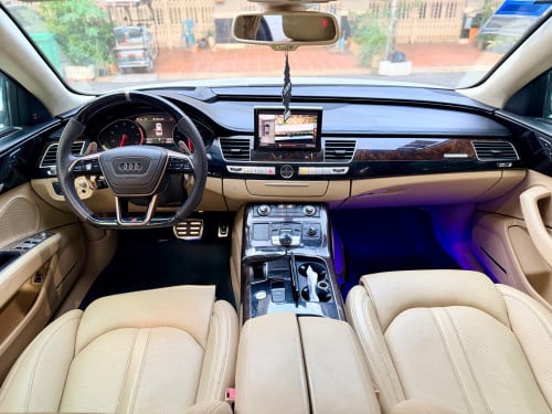 ស្តុកថ្មី Audi A8 Year 2015 full option ✅🚗ម៉ាស៊ីន6សាំង🚗ឡានថ្មី ធានាជូន