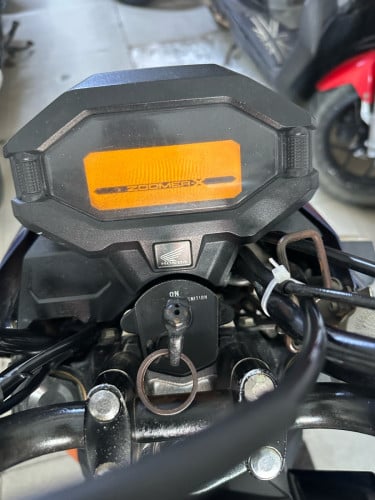 លក់Honda zoomer