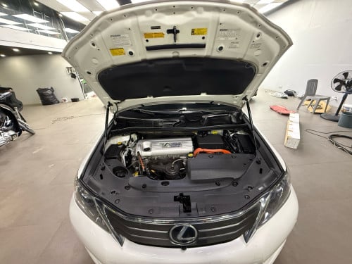 លក់បន្ទាន់ Lexus HS 250h ឆ្នាំ 2010 Option Premium ក្នុងតម្លៃពិសេសបំផុត