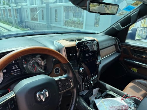 #ឡានលក់ PickUp ម៉ាក់ RAM ម៉ូដែល Longhorn Limited Edition 2021តំលៃលក់ 6xxxx$ ចចារ