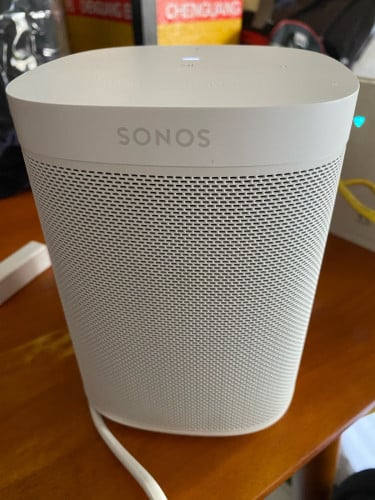 បាស់ Sonos one gen 2, incredible sound new 99%