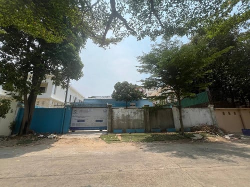 🏡Land for Rent