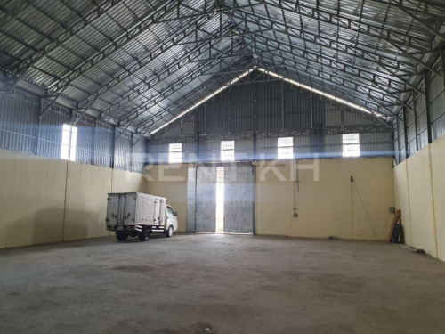 ឃ្លាំងសំរាប់ជួលនៅចោមចៅ / Warehouse for Rent at Chom Chao