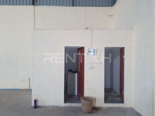 ឃ្លាំងសំរាប់ជួលនៅចោមចៅ / Warehouse for Rent at Chom Chao