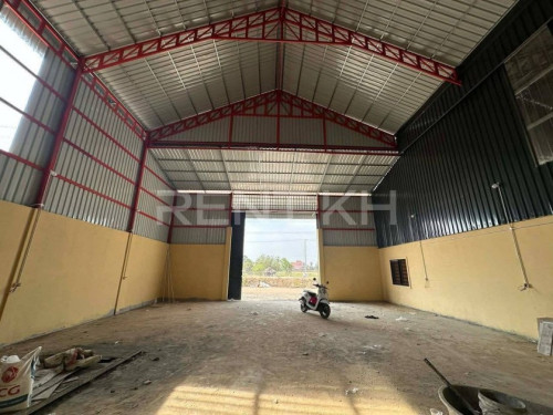ឃ្លាំងសំរាប់ជួលនៅដង្កោរ ព្រៃស / Warehouse for Rent at Khan Dangkor, Sangkat Prey Sa