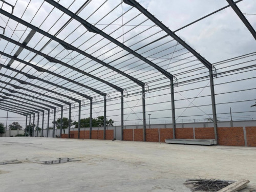 ឃ្លាំងសំរាប់ជួលនៅដង្កោរ  / Warehouse for Rent in Khan Dangkor