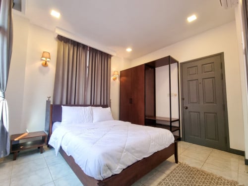 1Bedroom Serviced Apartment with Swimming pool for rent in BKK1