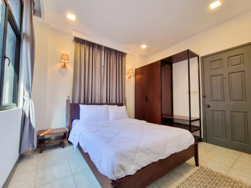 1Bedroom Serviced Apartment with Swimming pool for rent in BKK1