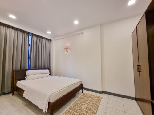 2Bedroom Serviced Apartment with Swimming pool for rent in BKK1