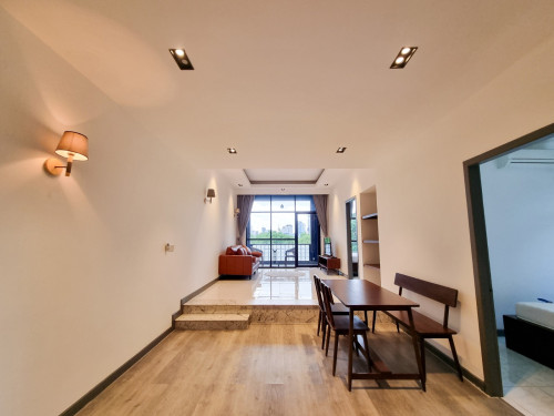 2Bedroom Serviced Apartment with Swimming pool for rent in BKK1
