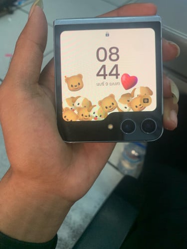 98%