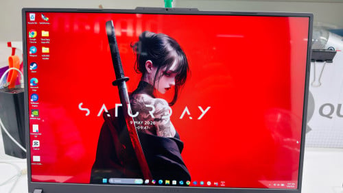 ASUS G814 18inch or វៃដូរ 26ultra