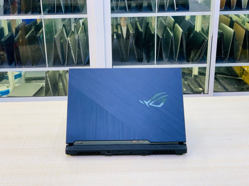 Asus ROG Strix G15 15.6”FHD 240Hz