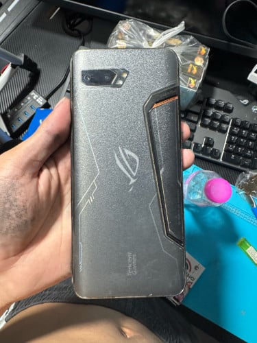 Azus ROG phone 2