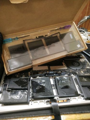 Battery Laptops/Macbooks (Original)