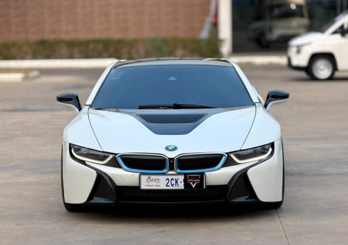 BMW i8 Full