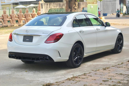 C300 AMG 2015