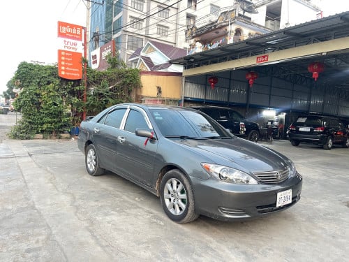 CAMRY  ឆ្នាំ​ 2002 ឡានស្អាត​គ្រឿងក្នុងថ្មី​មិនបុកមិនប៉ះ​មុខក្រោយស្អាត​