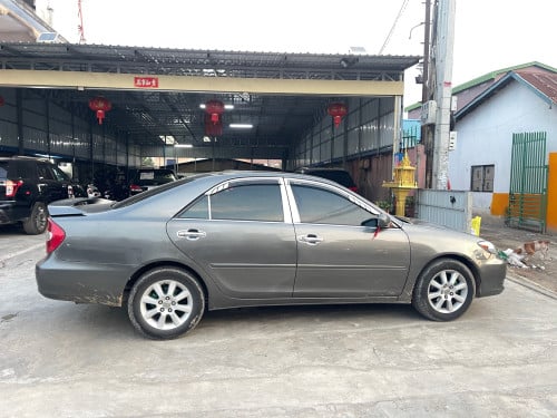 CAMRY  ឆ្នាំ​ 2002 ឡានស្អាត​គ្រឿងក្នុងថ្មី​មិនបុកមិនប៉ះ​មុខក្រោយស្អាត​