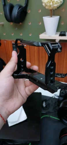 Neewer Case A6700 20$