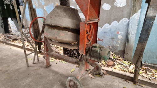 cement mixer