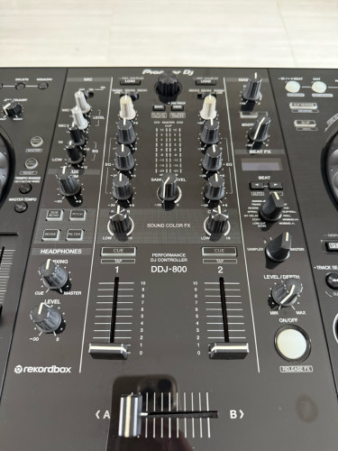DDJ 800 + Bag 💼 7xx$.   DJM 900 NXS2 + Bag 💼 1xxx $