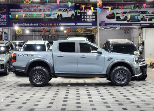 Ford Ranger Raptor 2025 (ម៉ាស៊ូត)ប្រើបាន5ពាន់គីឡូថ្មីខ្លាំង