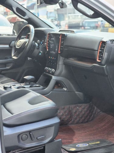 Ford Ranger Raptor 2025 (ម៉ាស៊ូត)ប្រើបាន5ពាន់គីឡូថ្មីខ្លាំង