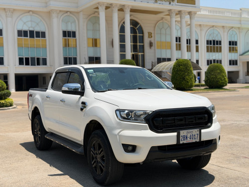 Ford Ranger XLT 2022 2.2L ម៉ាស៊ូតមួយពេញ ជិះបាន 1000Km+