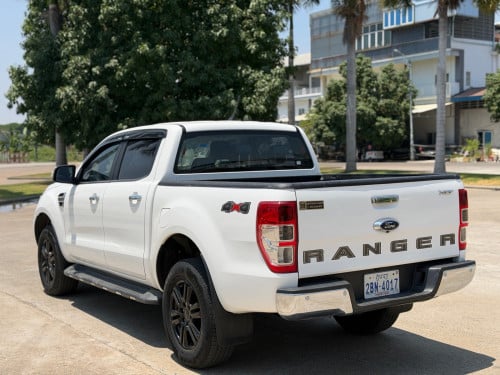 Ford Ranger XLT 2022 2.2L ម៉ាស៊ូតមួយពេញ ជិះបាន 1000Km+