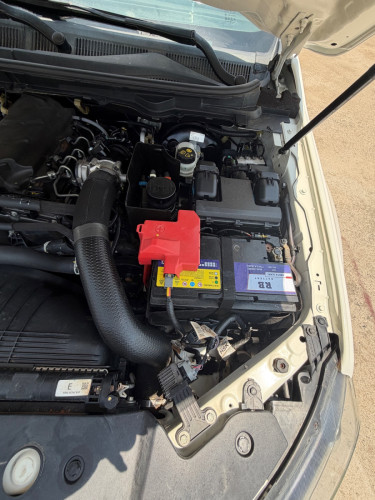 Ford Ranger XLT 2022 2.2L ម៉ាស៊ូតមួយពេញ ជិះបាន 1000Km+