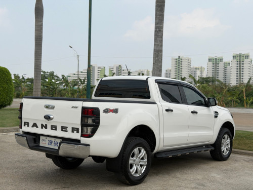 Ford Ranger XLT 2022 3.2L