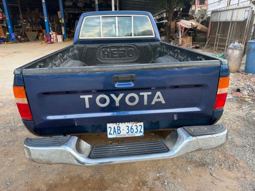 Hilux 1991 លេខដៃប៉ុង2 ម៉ាសុីន Nissan 30