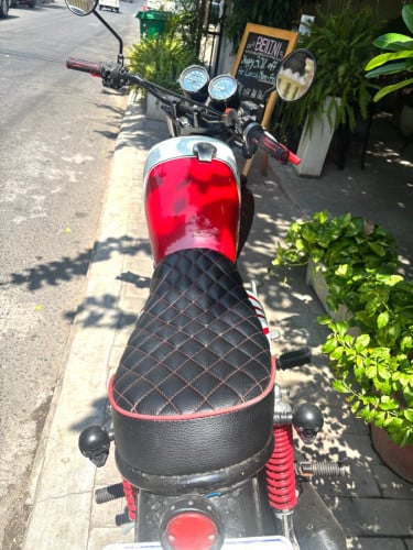 honda CB 400SS