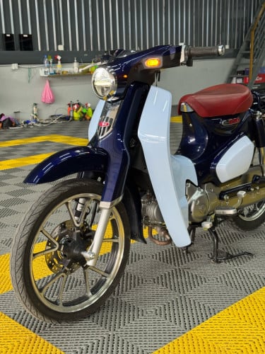 HONDA Super Cup 125cc