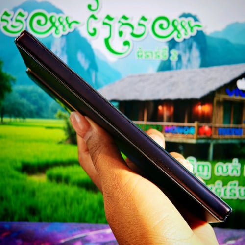 HONOR Magic V2 (វ៉ៃដូរបាន)មានធានាច្បាស់លាស់ត្រឹម