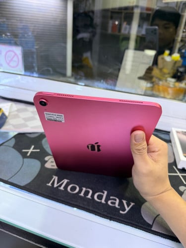 iPad A16 2025 128G ( wifi 11 generation )